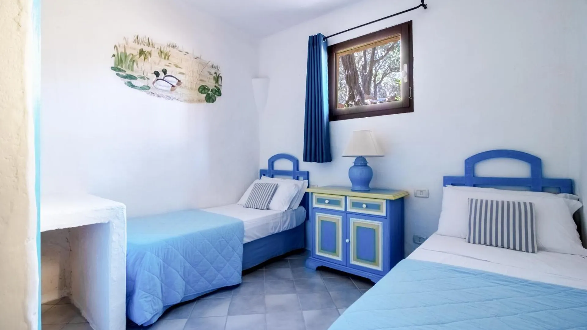 Residence I Cormorani Bis Baja Sardinya Apart Otel