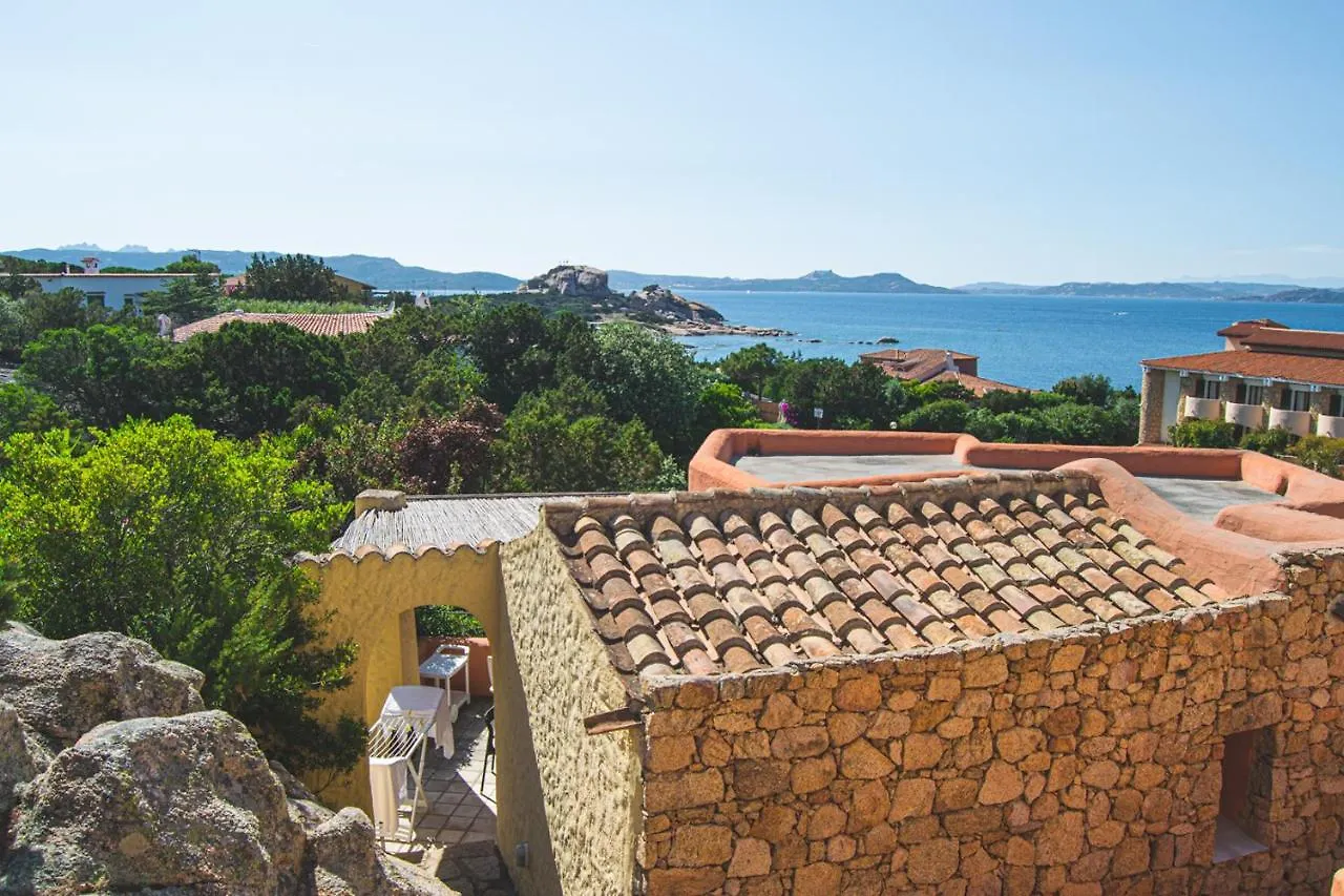 Ξενοδοχείο με διαμερίσματα Residence I Cormorani Bis Baja Sardinia