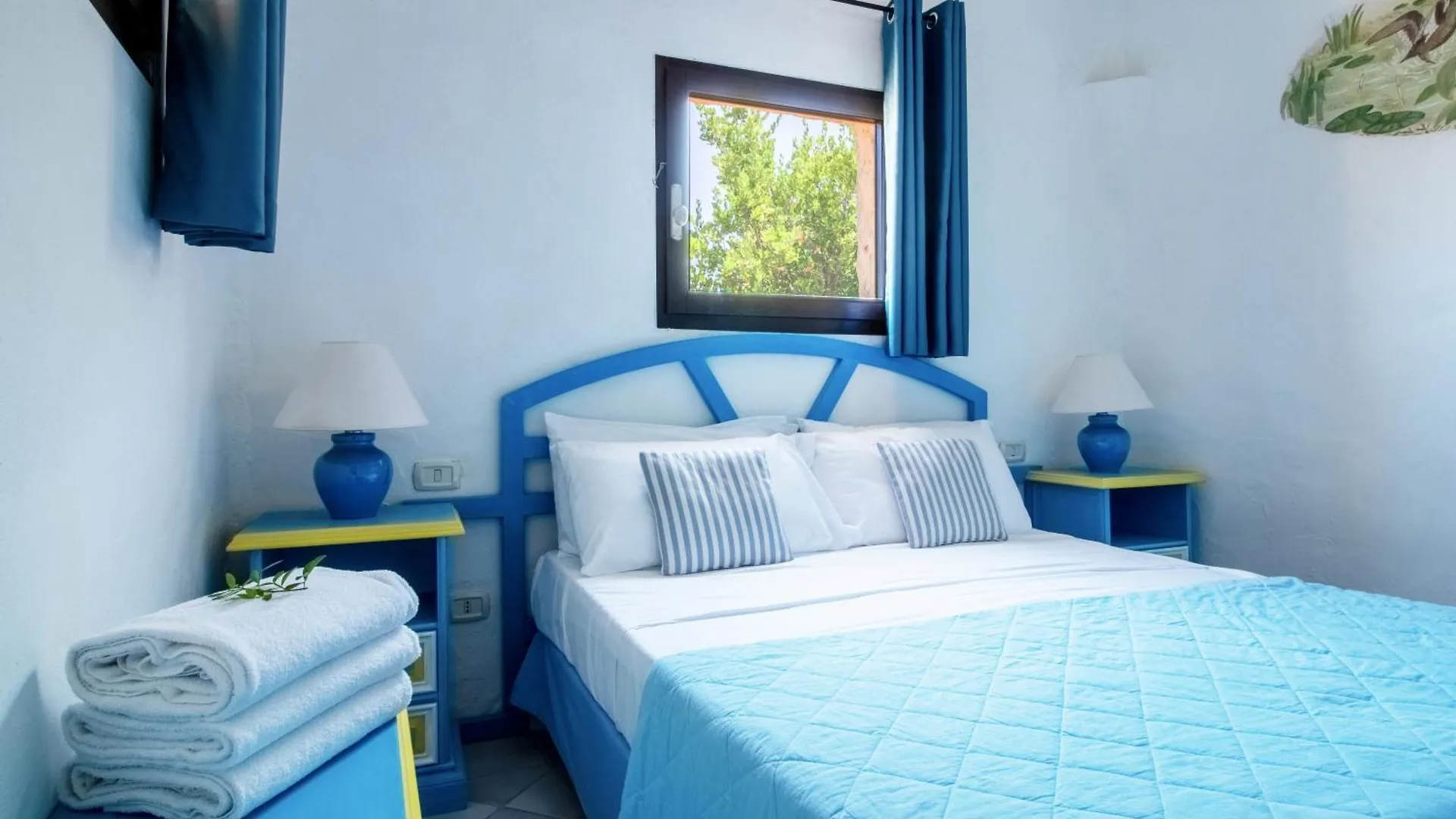 Residence I Cormorani Bis Baja Sardinia 0*,  Ιταλία