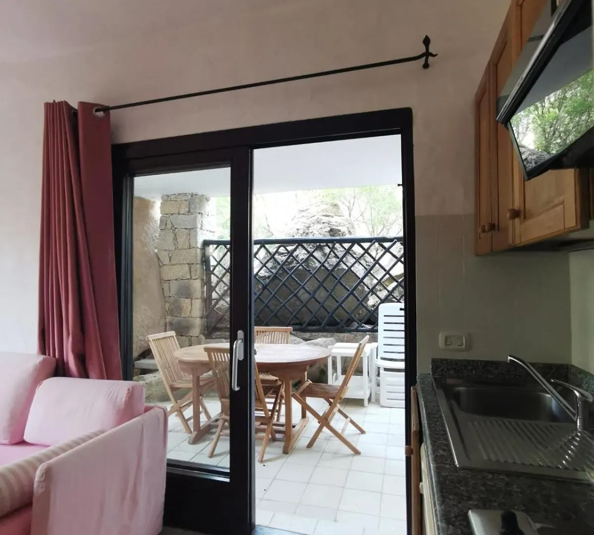 Residence I Cormorani Bis Baja Sardinia Ιταλία
