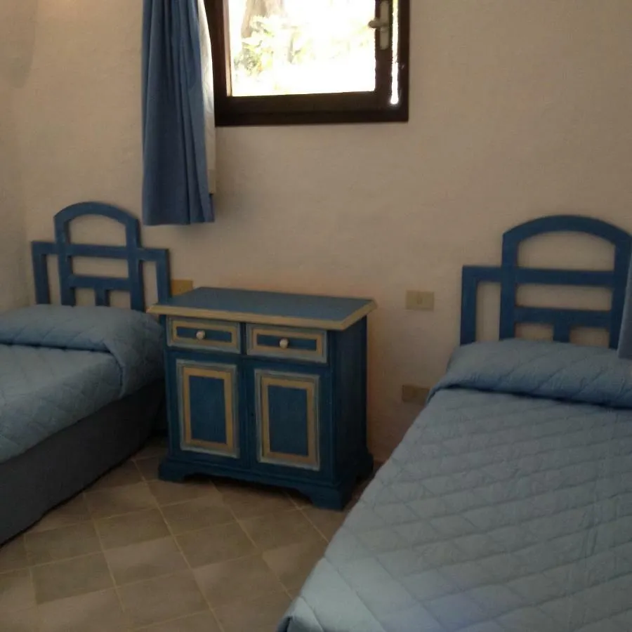 Residence I Cormorani Bis Baja Sardinia Ιταλία