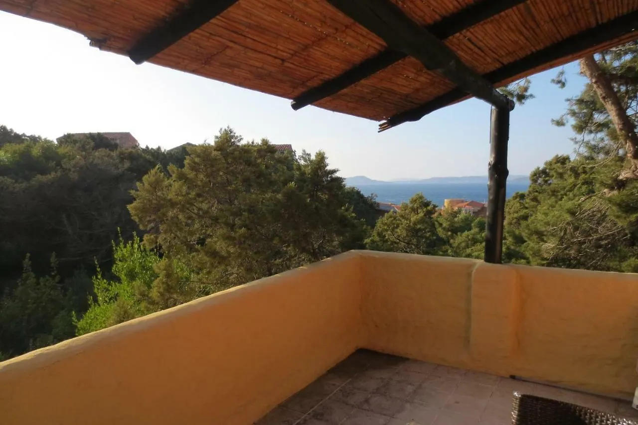 Residence I Cormorani Bis Baja Sardinia Ξενοδοχείο με διαμερίσματα