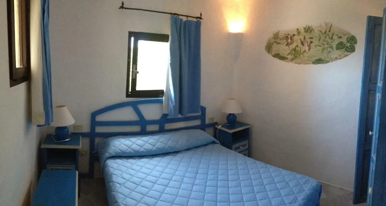 Residence I Cormorani Bis Baja Sardinia 0*,